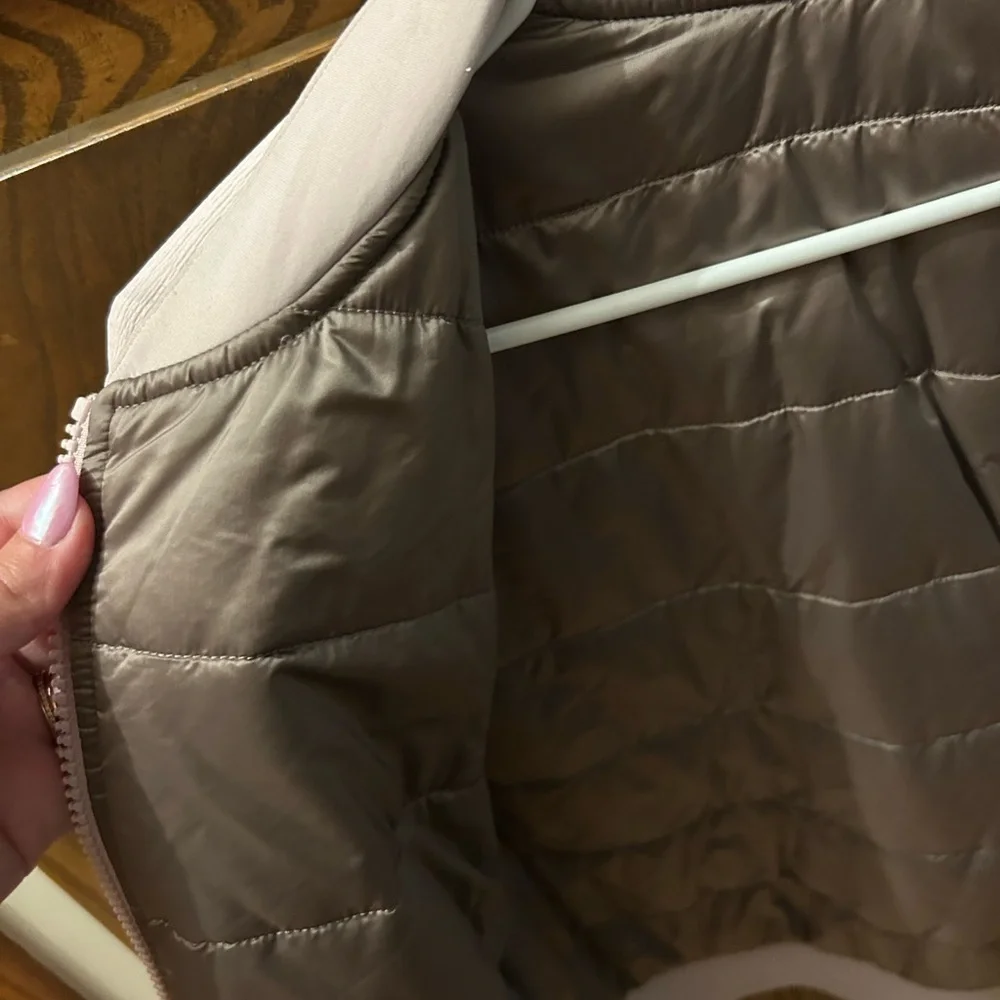 Lululemon Non-Stop Bomber *Reversible Porcelain Pink - Picture 7 of 12